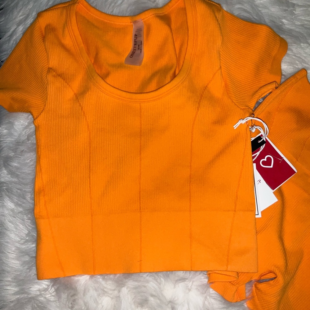 One Step Up Bright Orange Ribbed Set - Picture 3 of 8